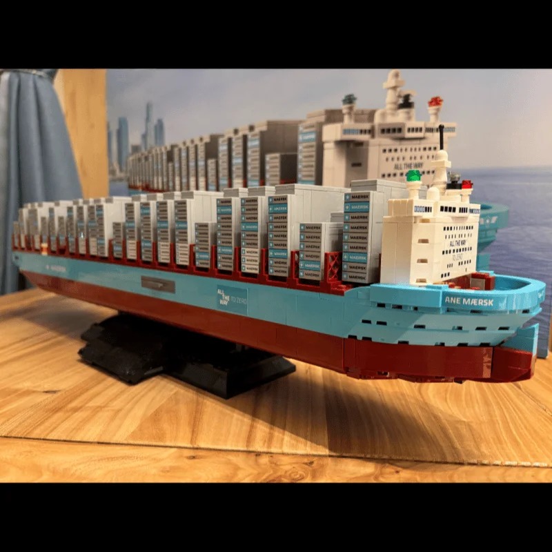 Kapal Kontainer Dual-Fuel 2026 - Model Kit Centaur ulasan dan harga